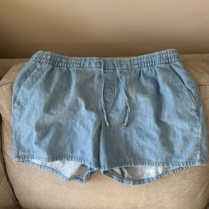 Old Navy Denim Color Shorts for Women